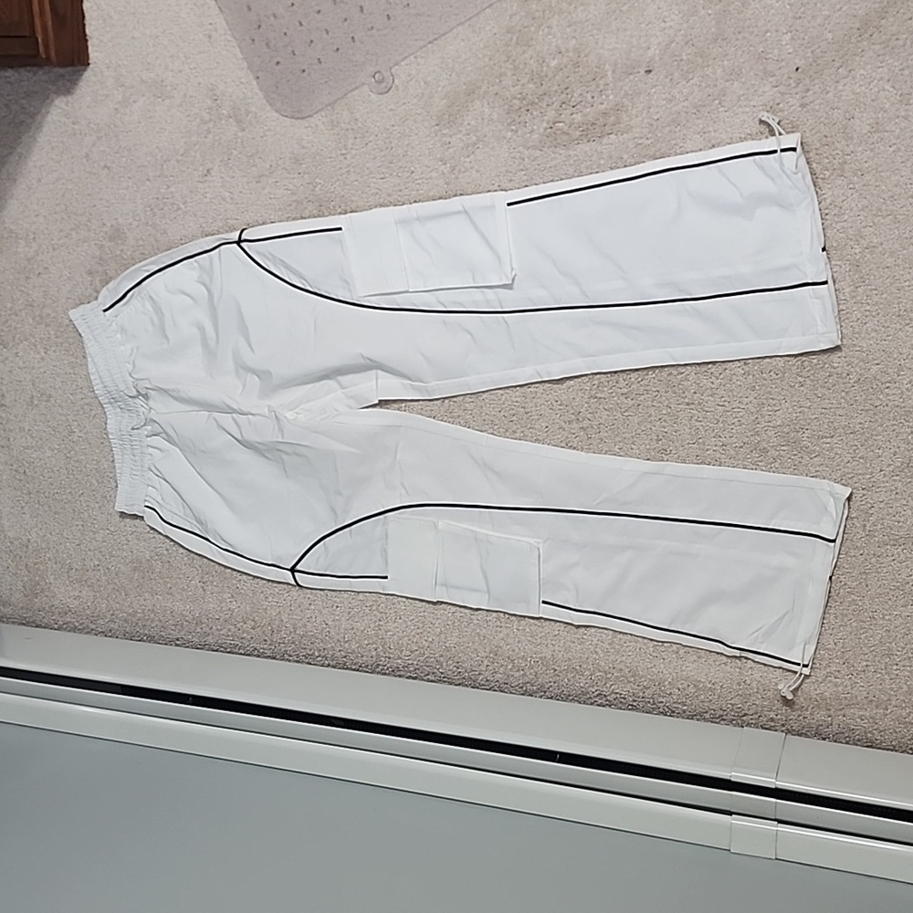 Baggy Streetwear Trouser Pants. White. XS. New